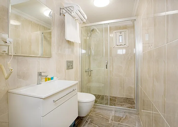 Sim Crown 3* איסטמבול