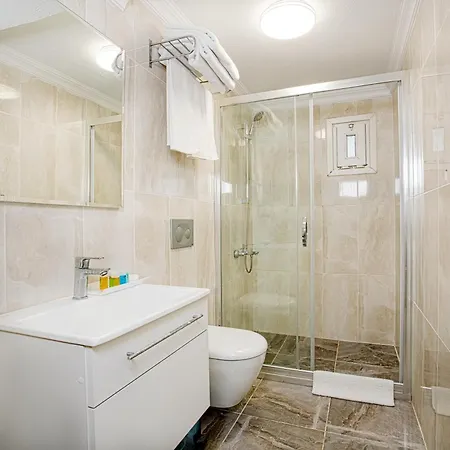 Hotell Sim Crown Istanbul