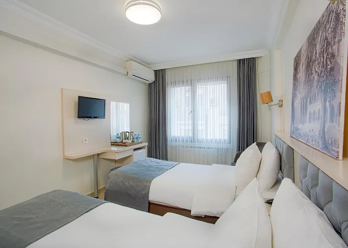 Sim Crown 3* Istanbul